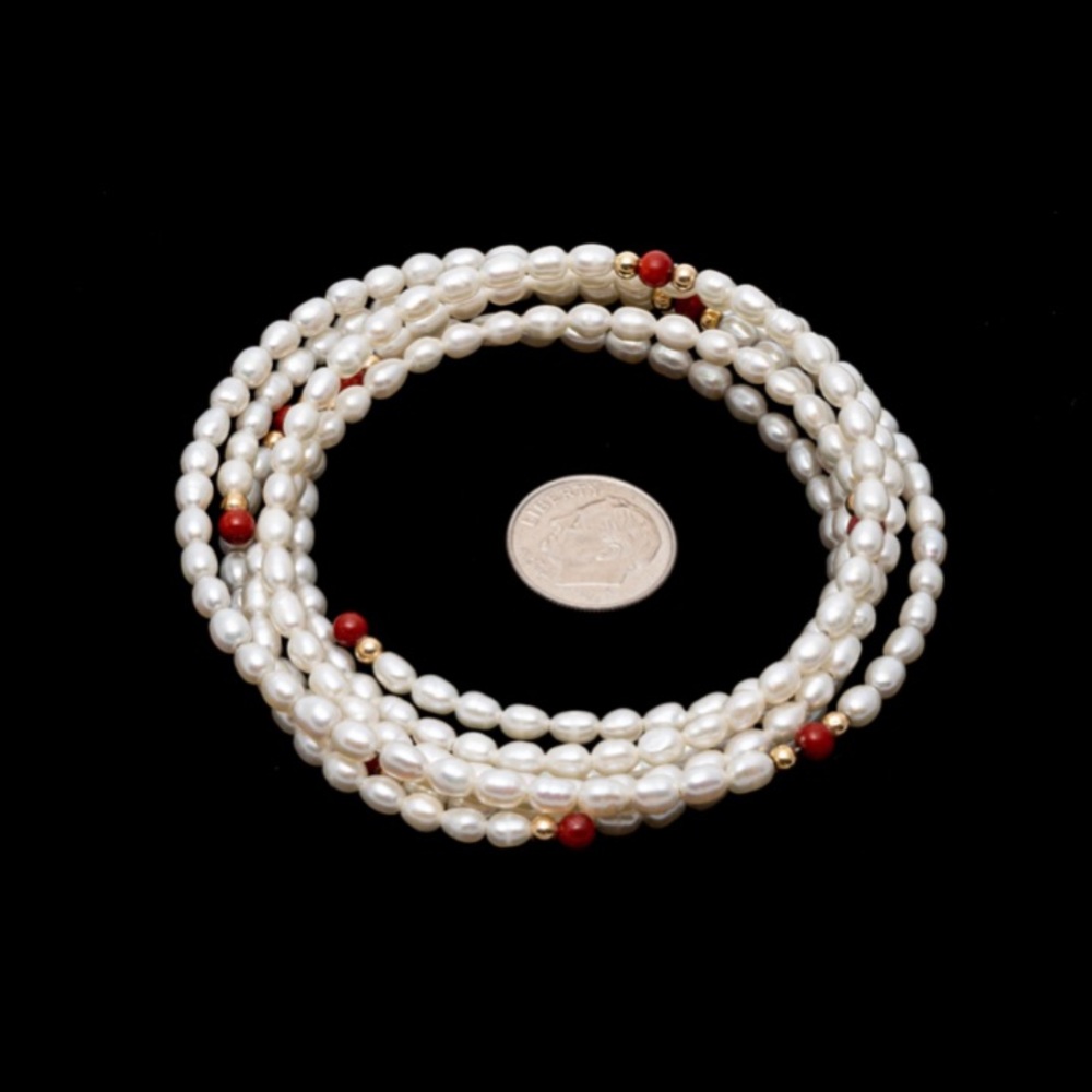 CULTURED FRESHWATER PEARL AND AGATE NECKLACE AND BRACELET SET